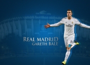 熊猫体育官网入口-塞恩斯绝杀惊艳四座，迈凯伦终局逆转红牛二队