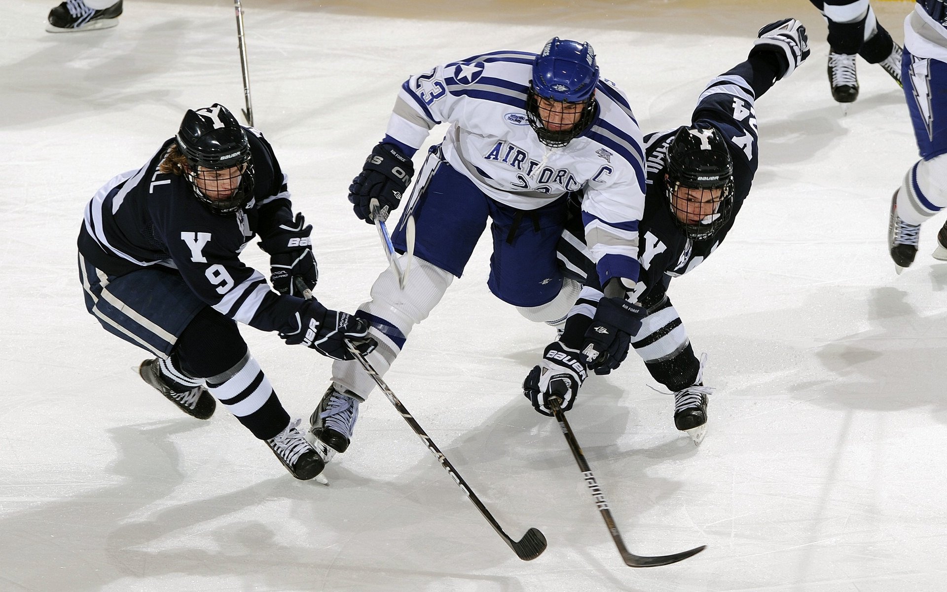 从戴维斯杯的绝地翻盘到拉沃尔杯的团队荣耀，鲁德如何带队重塑网球历史